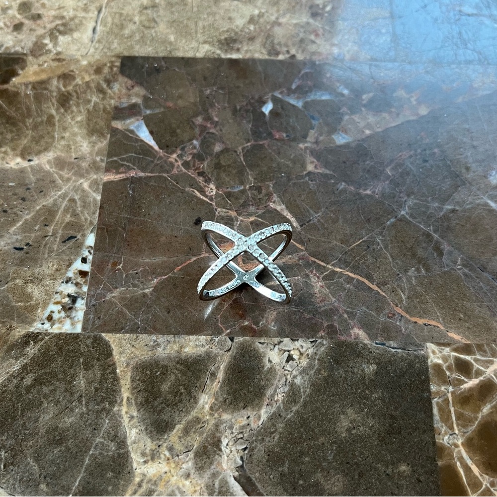 Michael Kors Elegant Silver Crisscross Ring with Crystals